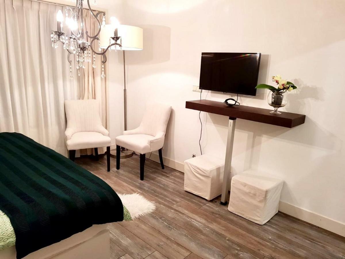 Beijerse Inn Nieuw-Beijerland Экстерьер фото
